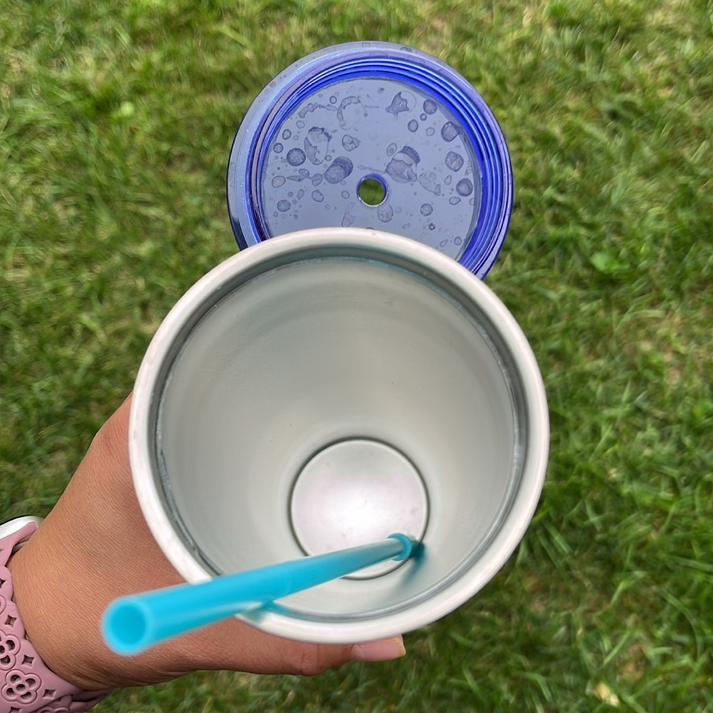 Starbucks oil slick multicolor Tumblr 24 fluid ounce - Picture 4 of 4